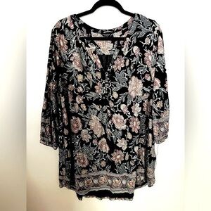 Lucky Brand Boho Top Women Black Dark Floral 3/4 Sleeves Curved Hem Size 3X